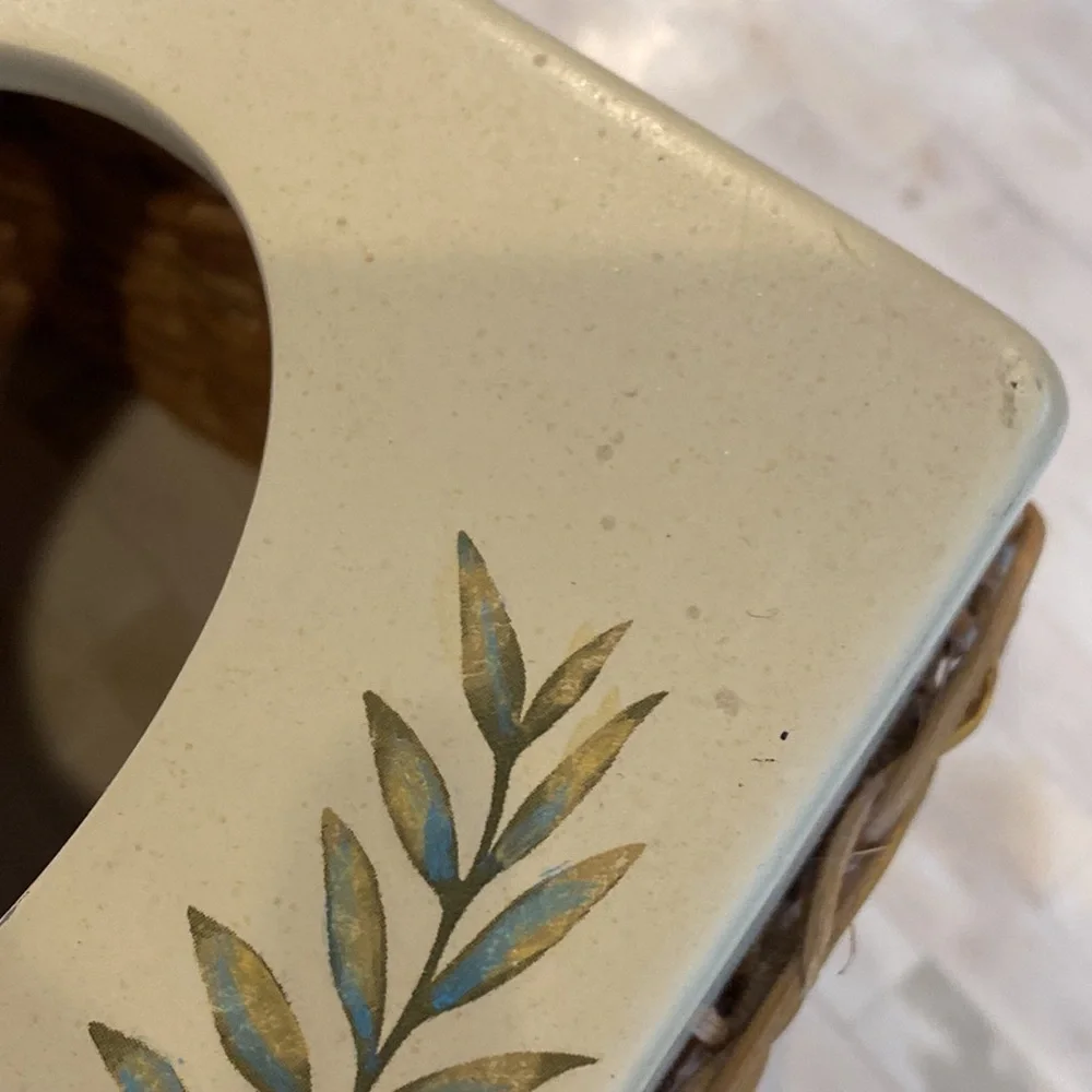Vintage Floral & Rattan Kleenex Holder